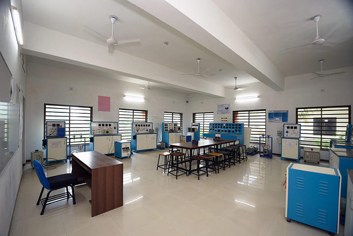 Amiraj College of Engineering and Technology Ahmedabad Infrastructure photo 10